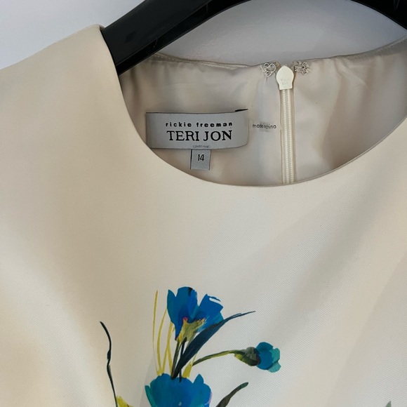 Teri John floral Midi-Dress - Picture 4 of 7